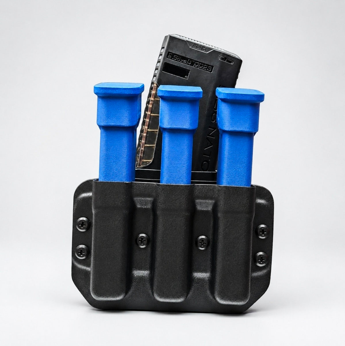 AR-15 + 3× 9/40 Magazine Carrier  OWB